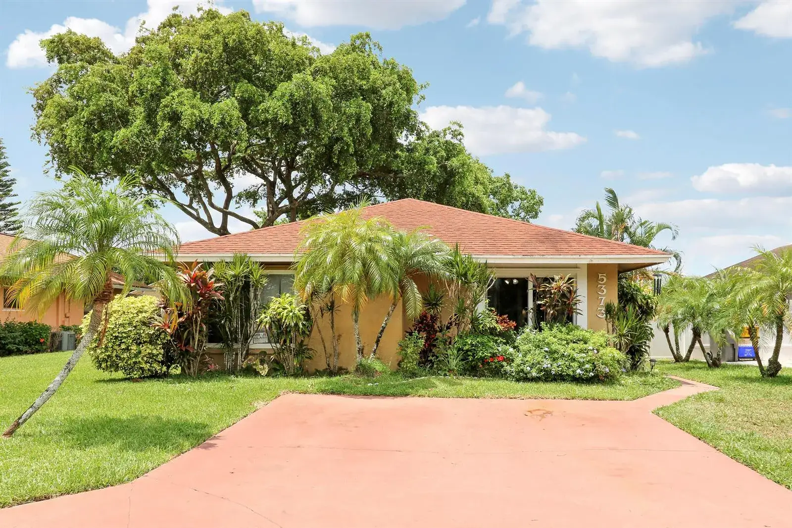 3 bedroom 2 bath Residential for sale at 5373 Gene Circle, West Palm Beach FL 33415