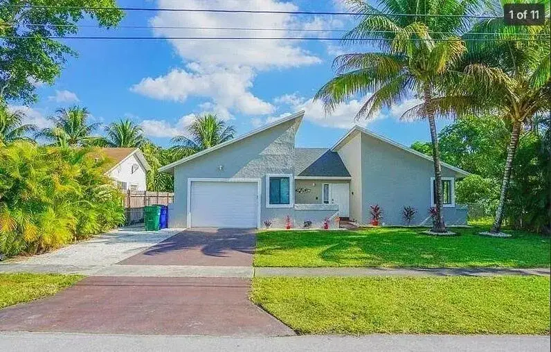3 bedroom 2 bath Residential Lease for rent at 750 SW 55th Avenue, Margate FL 33068