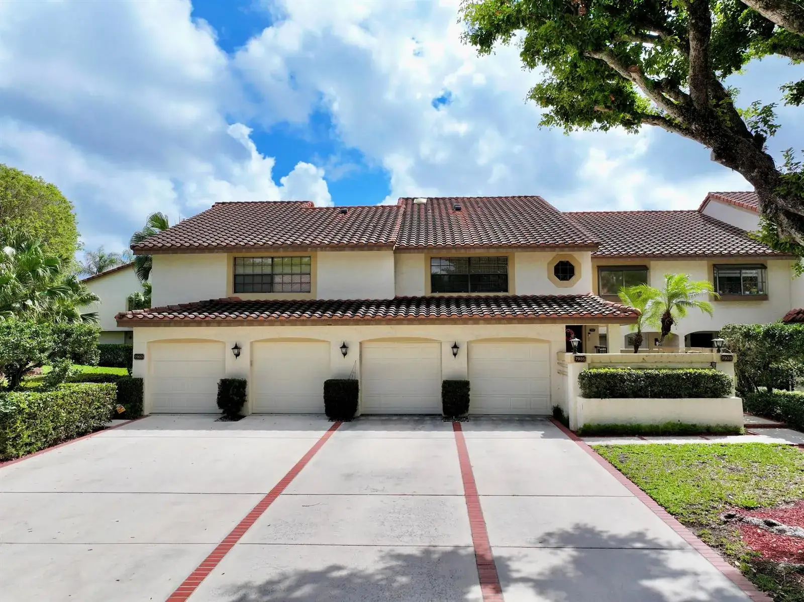 3 bedroom 2 bath Residential for sale at 7935 La Mirada Drive, Boca Raton FL 33433