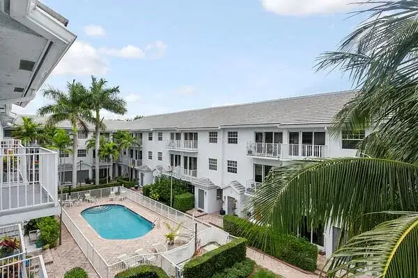 3 bedroom 3 bath Residential for sale at 2725 NE 8th Avenue # 118, Wilton Manors FL 33334
