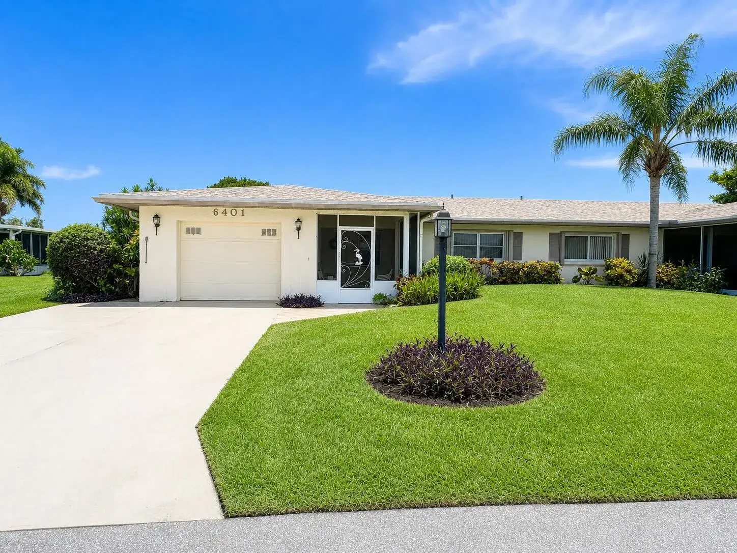 2 bedroom 2 bath Residential for sale at 6401 Lasalle Drive, Delray Beach FL 33484