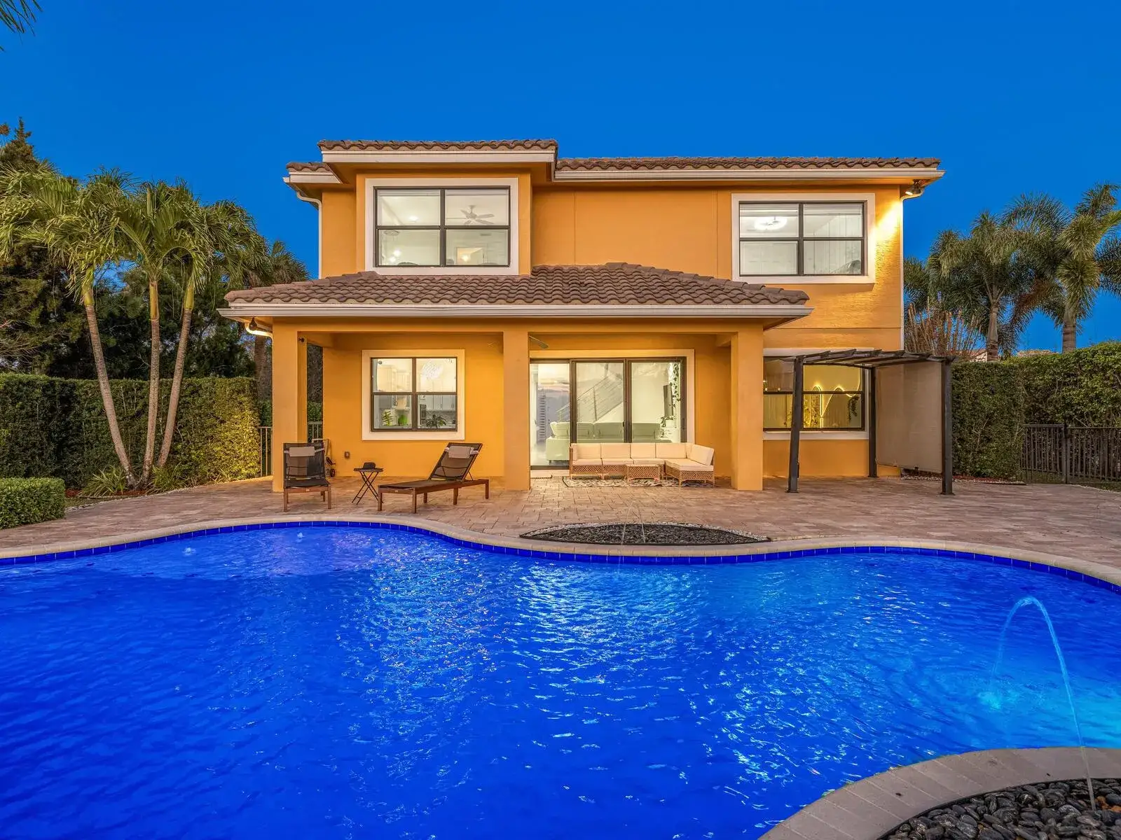 4 bedroom 3 bath Residential for sale at 8256 Bradford Way, Parkland FL 33076