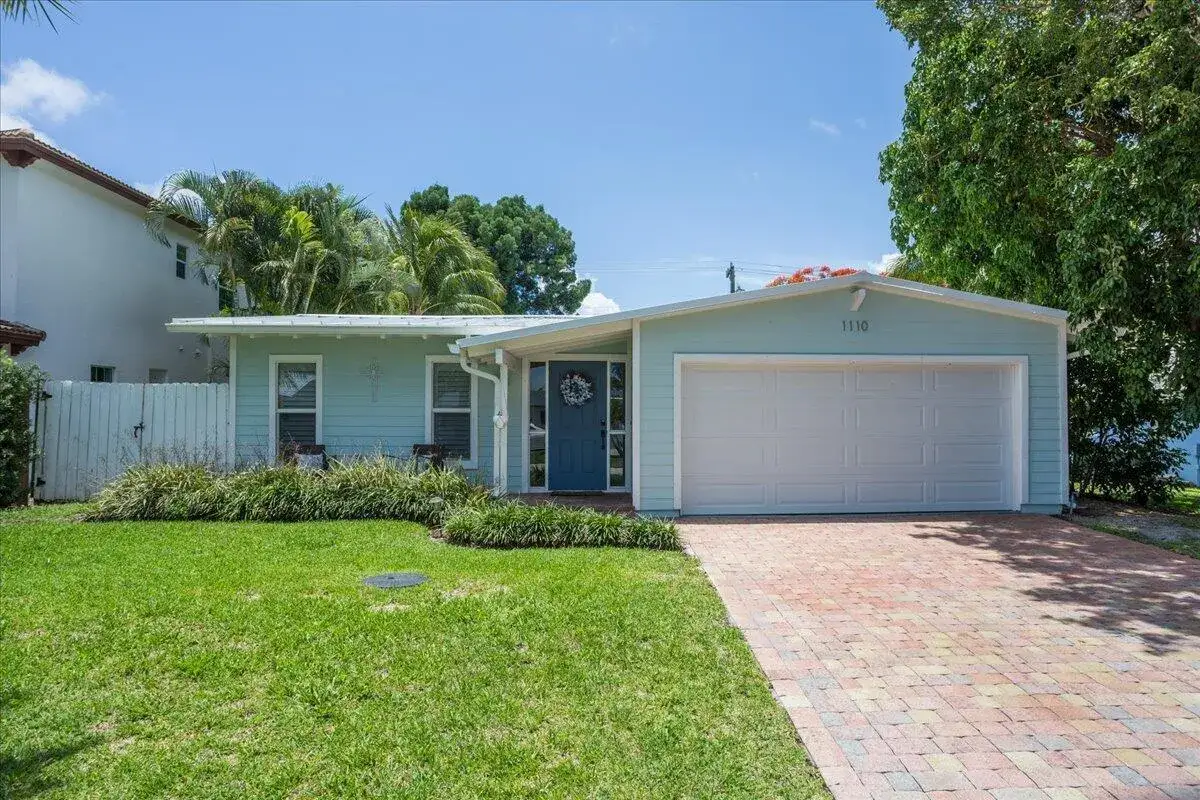 3 bedroom 2 bath Residential Lease for rent at 1110 SW 15th Street, Boca Raton FL 33486