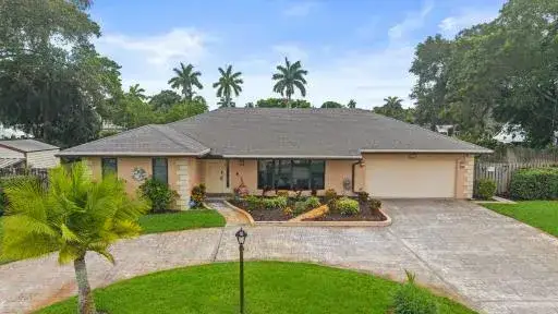3 bedroom 2 bath Residential for sale at 2409 SW 27th Avenue, Fort Lauderdale FL 33312