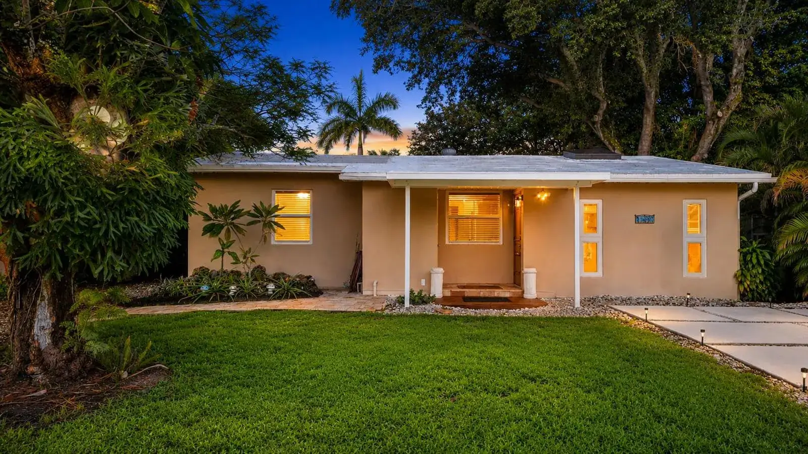 3 bedroom 2 bath Residential for sale at 1497 SW 29th Terrace, Fort Lauderdale FL 33312