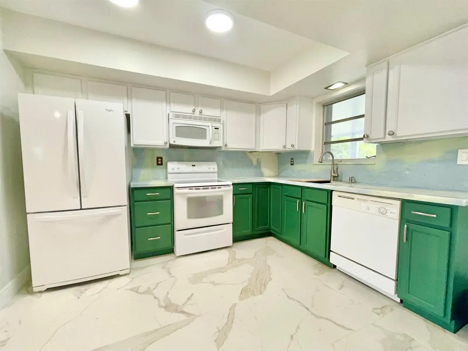 4 bedroom 2 bath Residential Lease for rent at 5630 Hollywood Boulevard, Hollywood FL 33021