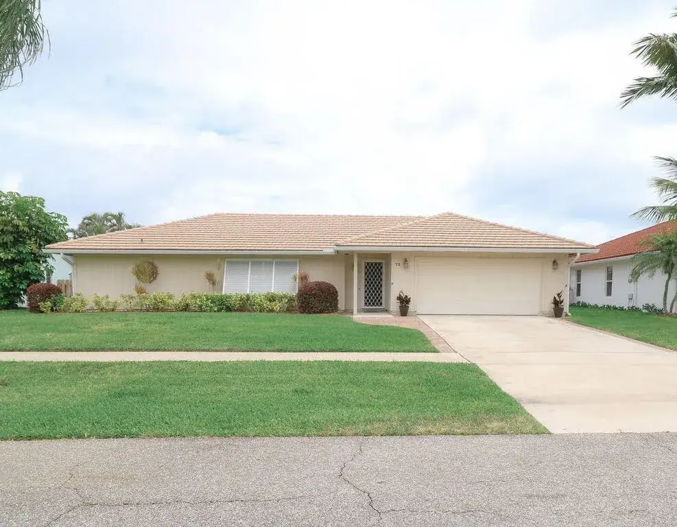 3 bedroom 2 bath Residential Lease for rent at 73 Pine Hill Trail W, Jupiter FL 33469