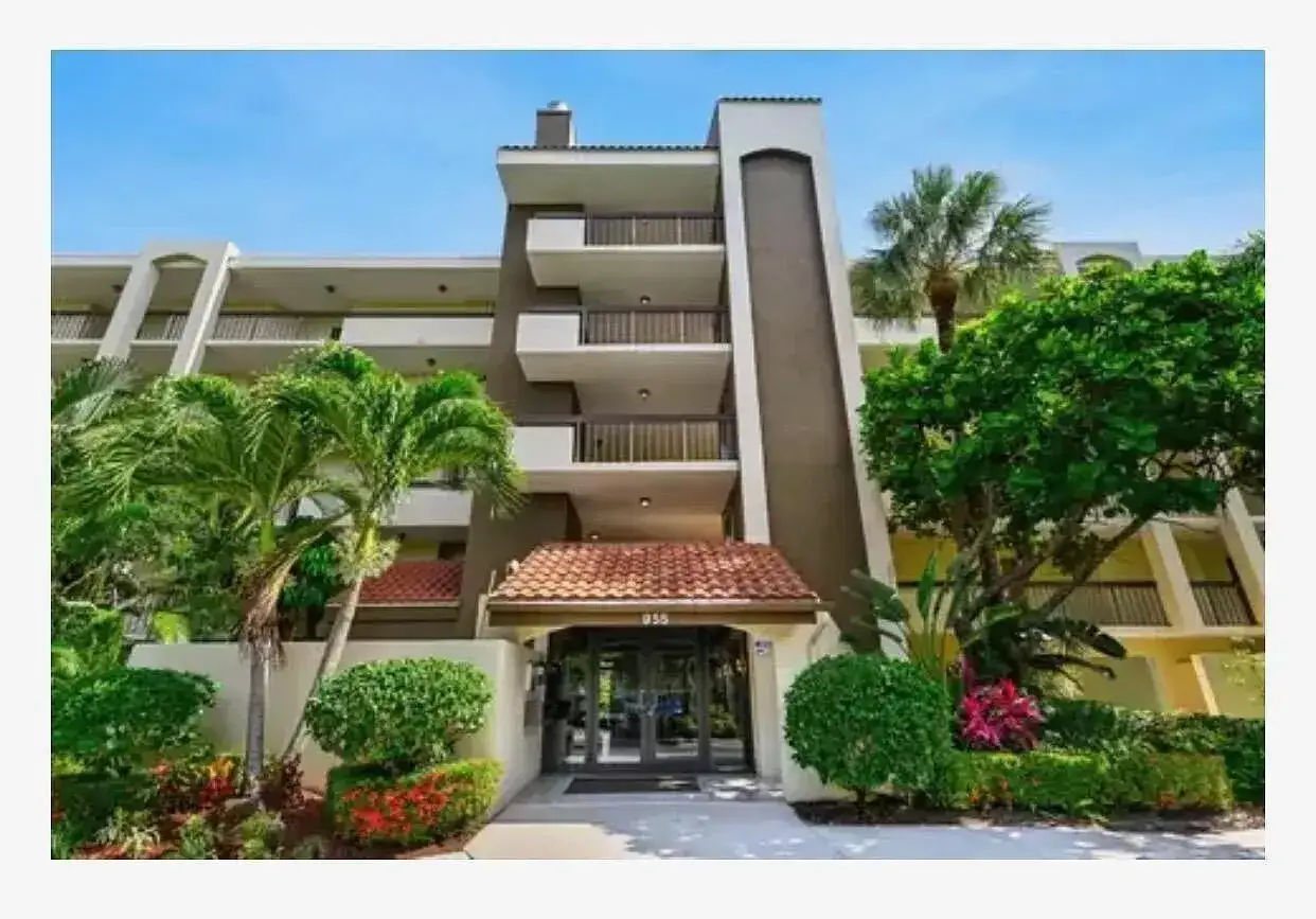 1 bedroom 1 bath Residential Lease for rent at 955 Egret Circle # 211, Delray Beach FL 33444