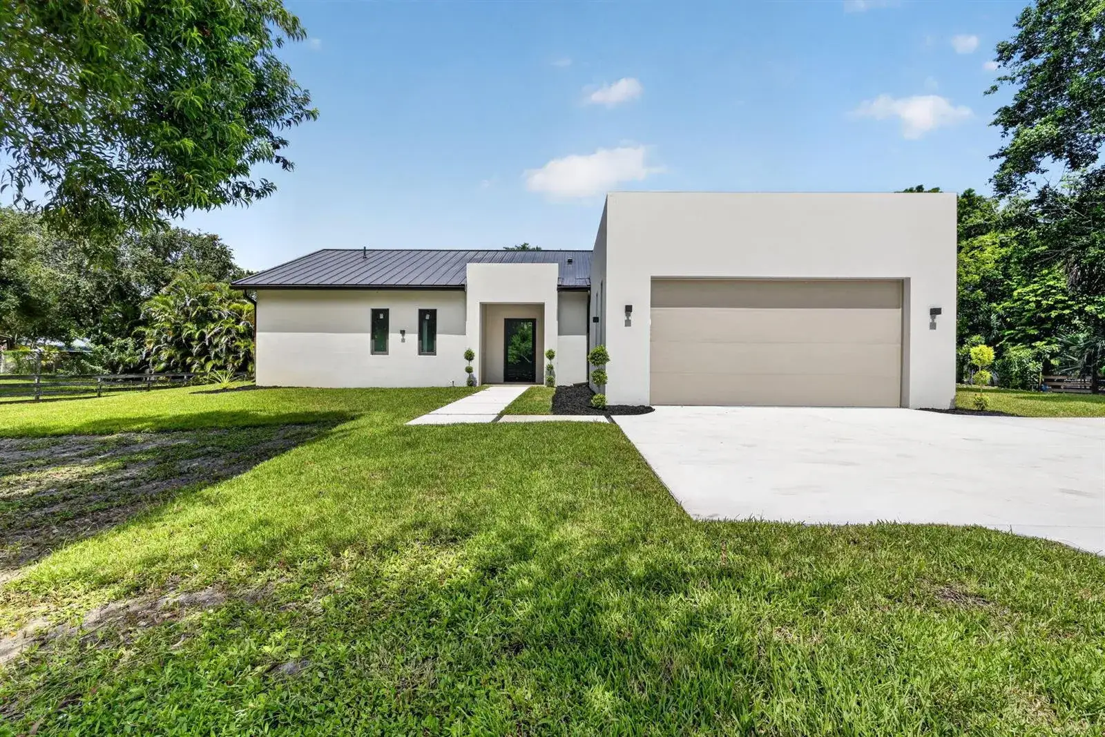 4 bedroom 4 bath Residential for sale at 5356 Colbright Road, Lake Worth FL 33467