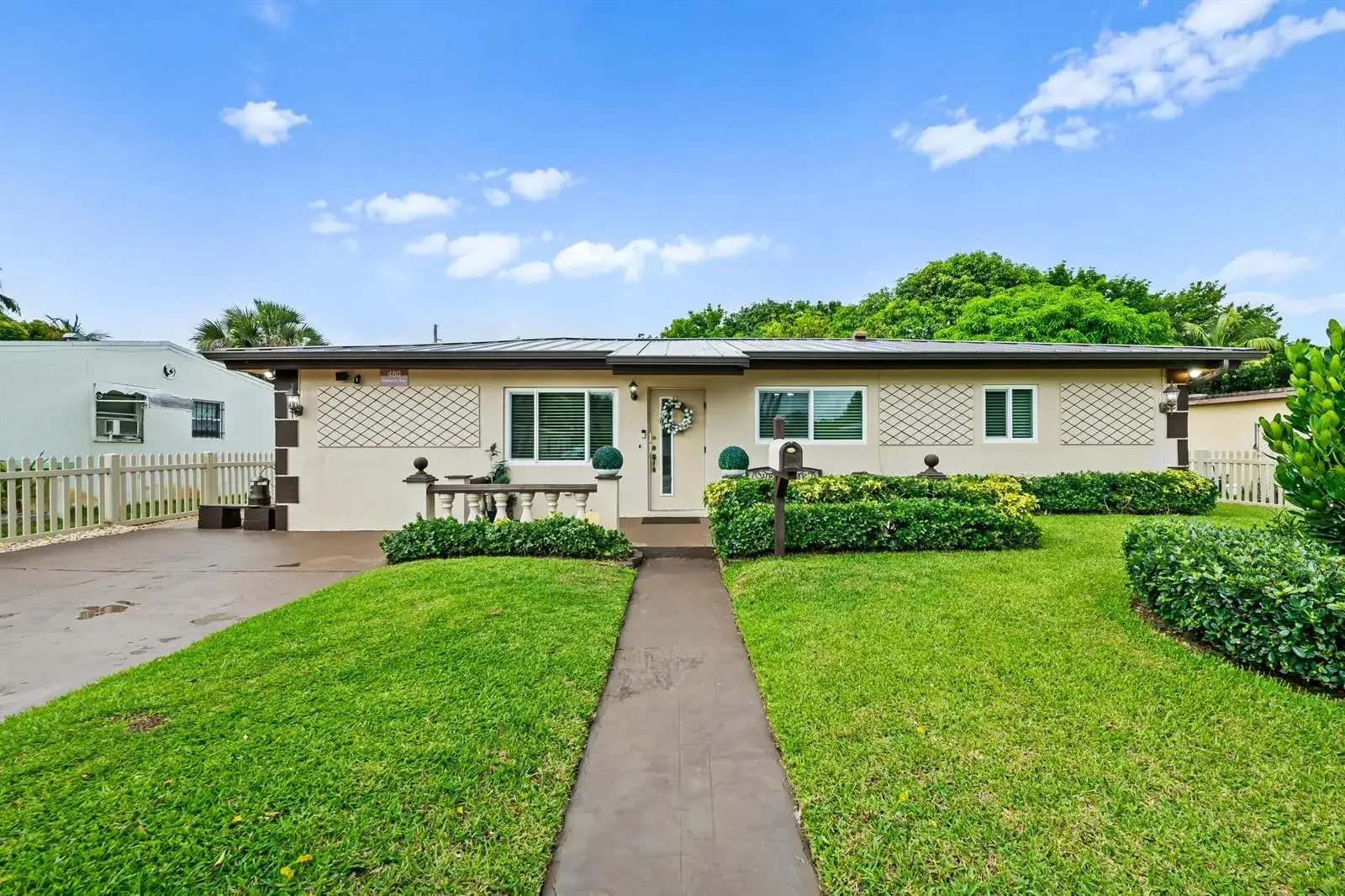 3 bedroom 2 bath Residential for sale at 480 Alabama Avenue, Fort Lauderdale FL 33312