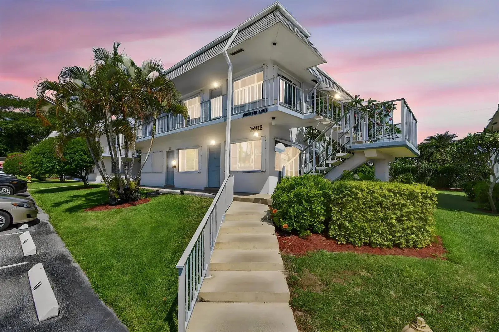 2 bedroom 1 bath Residential Lease for rent at 3402 Cynthia Lane # 201, FL 33461