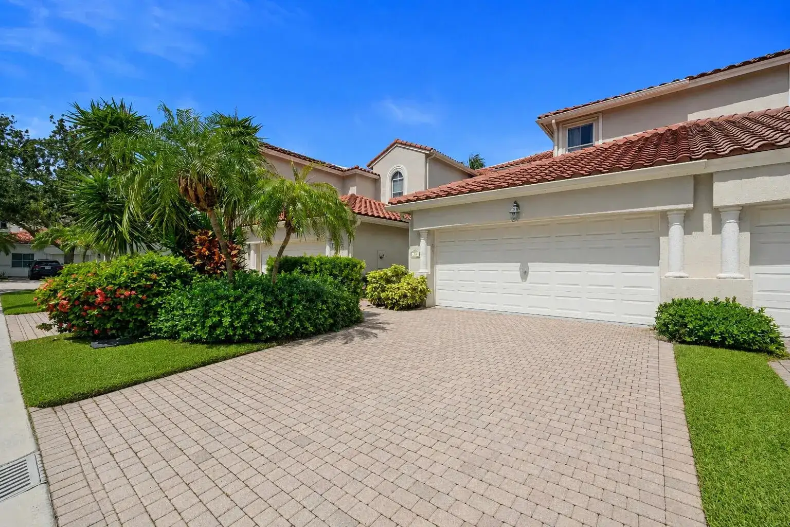 3 bedroom 3 bath Residential Lease for rent at 1384 Harbor View W, Hollywood FL 33019