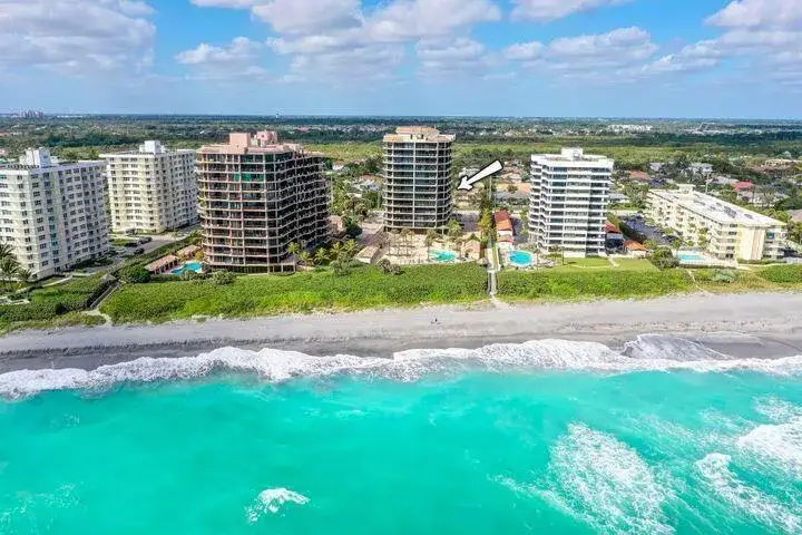 3 bedroom 4 bath Residential Lease for rent at 570 Ocean Drive # 601, Juno Beach FL 33408