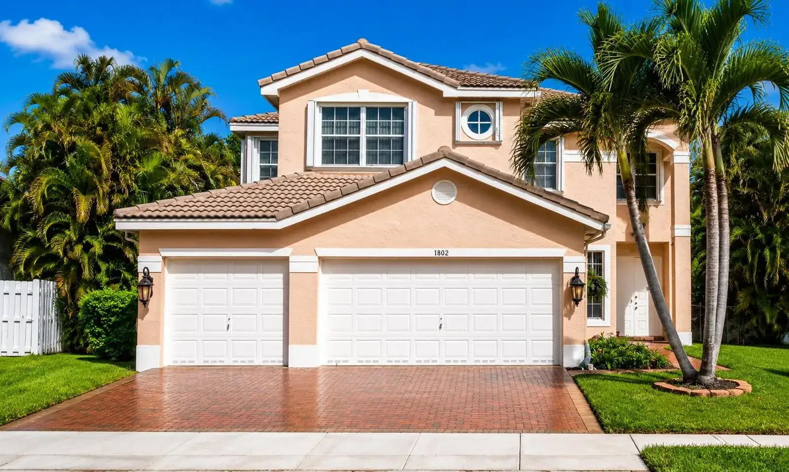 6 bedroom 4 bath Residential for sale at 1802 SW 156th Avenue, Miramar FL 33027