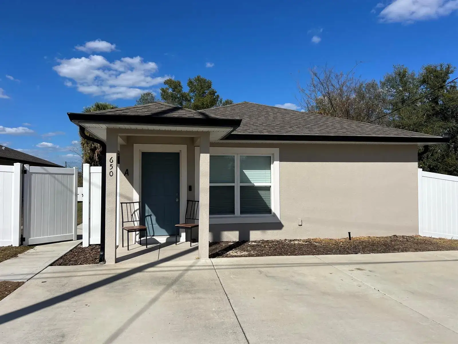 Residential Income for sale at 650 E Grapefruit Avenue # A, FL 33850