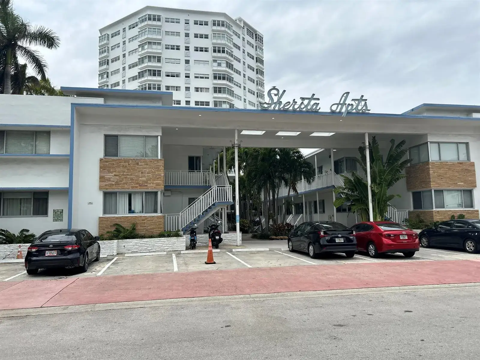 1 bath Residential Lease for rent at 1840 James Avenue # 18, Miami Beach FL 33139