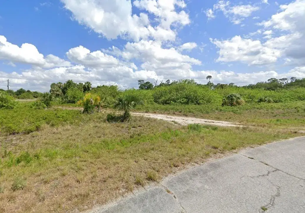 Land/Boat Docks for sale at 523 Independence Drive, FL 33935