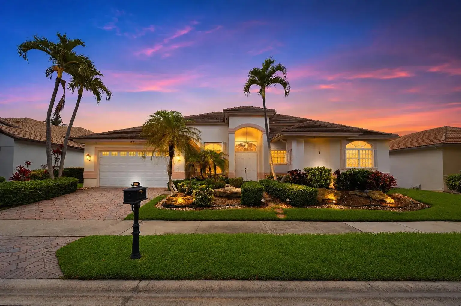 5 bedroom 3 bath Residential for sale at 2644 Miller Court, Weston FL 33332