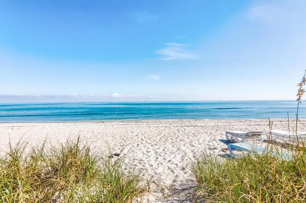 2 bedroom 1 bath Residential for sale at 205 NE 3rd Street # 104, Boynton Beach FL 33435