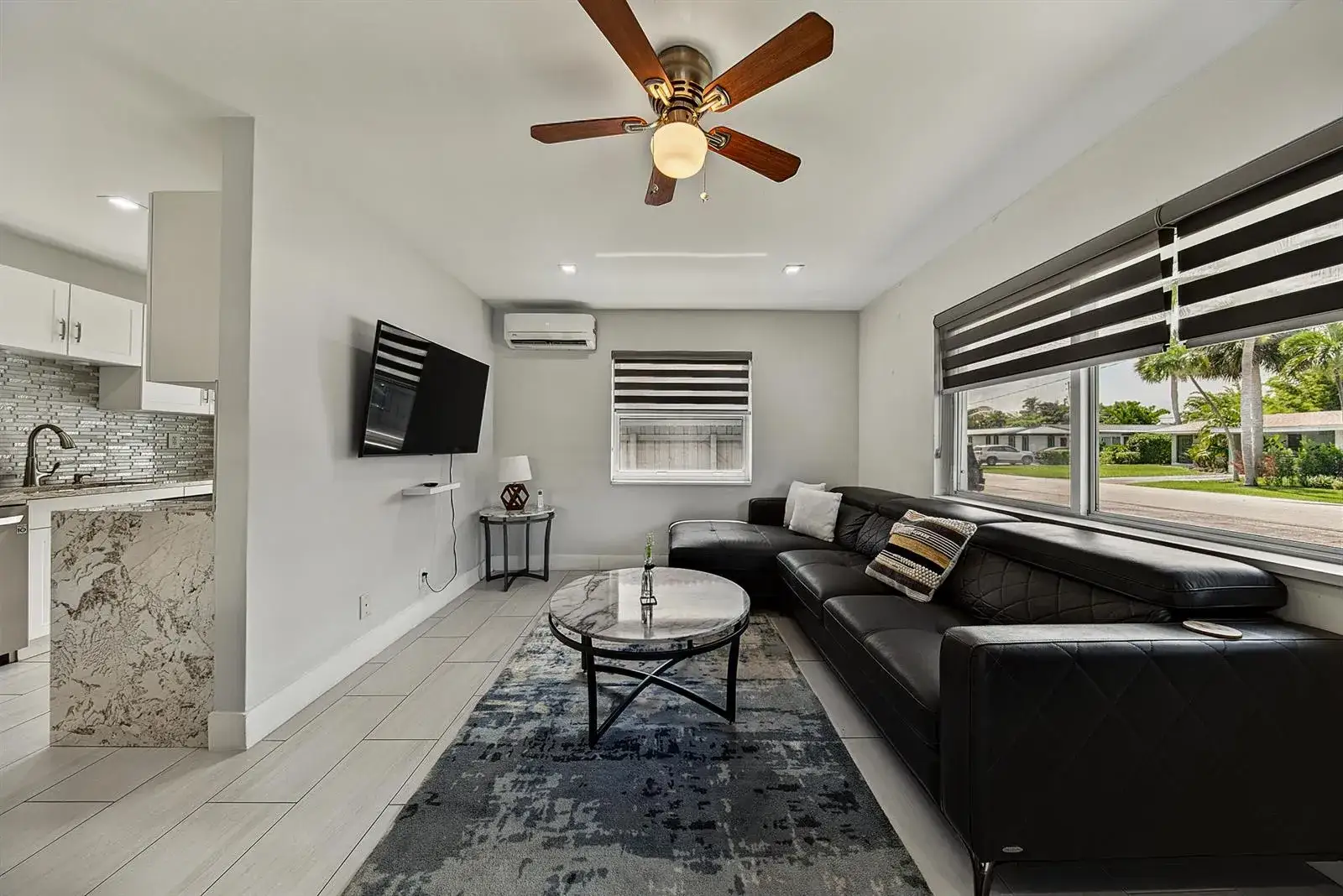 1 bedroom 1 bath Residential Lease for rent at 1004 NE 18th Street, Fort Lauderdale FL 33305
