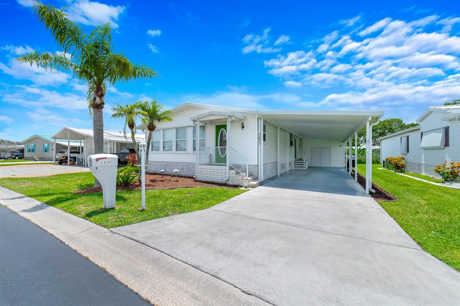 2 bedroom 2 bath Residential for sale at 1651 SW 35th Circle, Okeechobee FL 34974