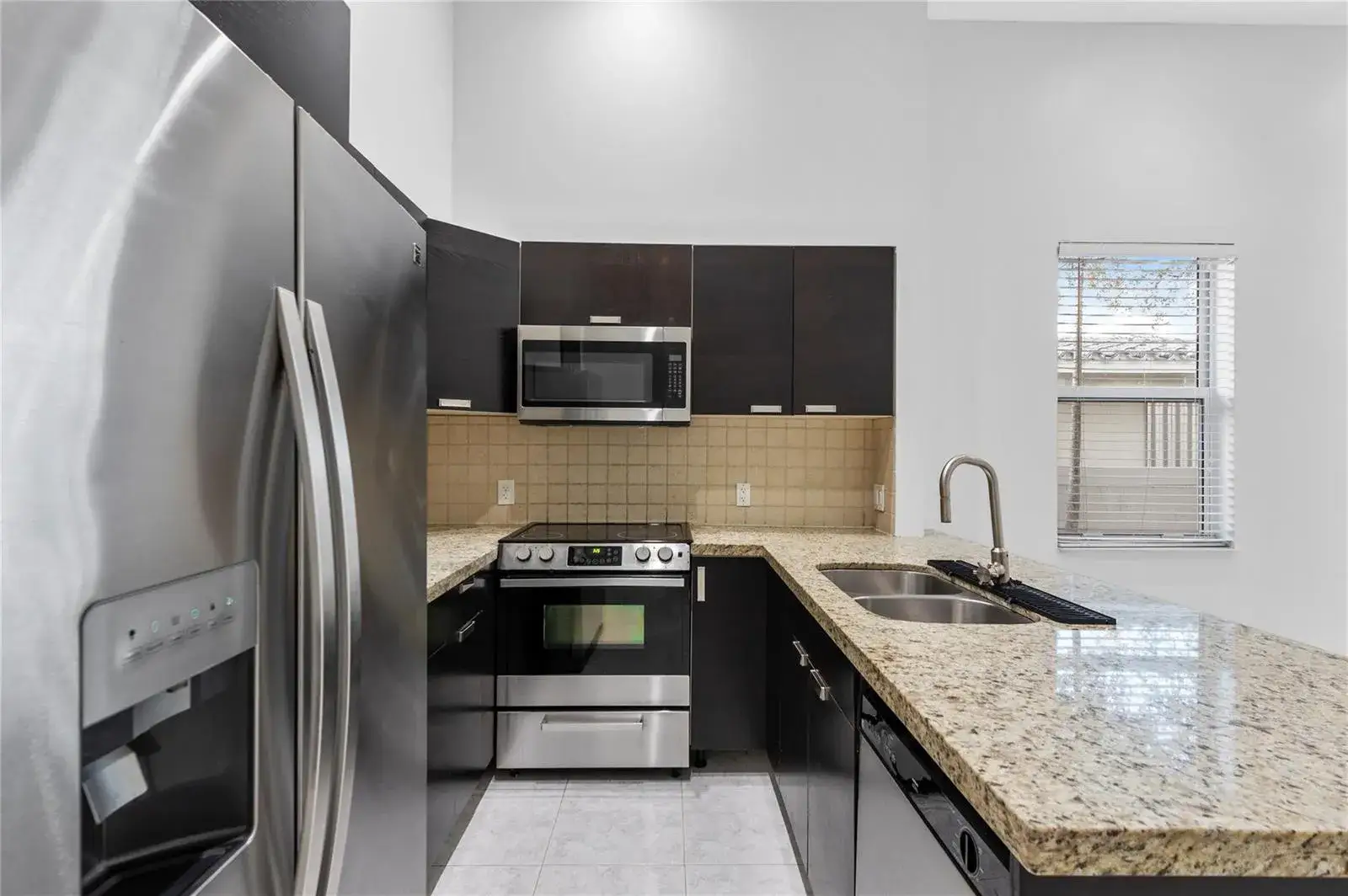 3 bedroom 2 bath Residential Lease for rent at 316 SW 16th Street # B, Fort Lauderdale FL 33315