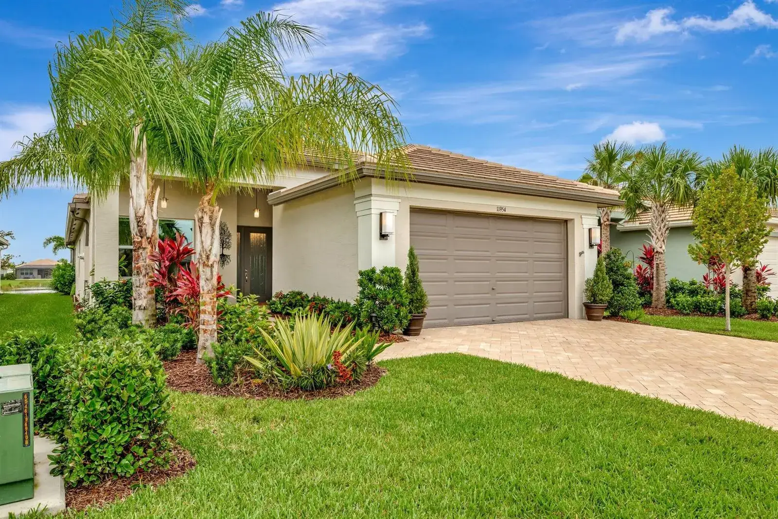 3 bedroom 2 bath Residential for sale at 11954 SW Seaway Street, Port St. Lucie FL 34987