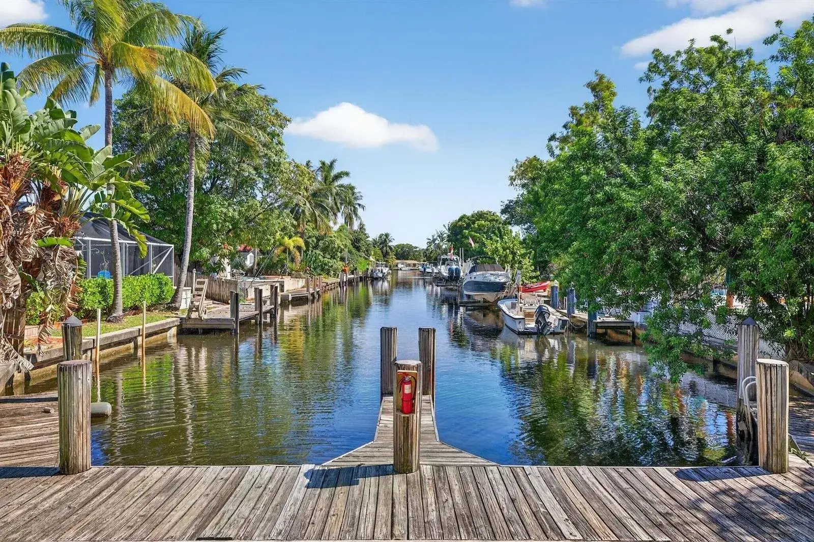 2 bedroom 1 bath Residential Lease for rent at 510 SW 15th Street # 204, Pompano Beach FL 33060