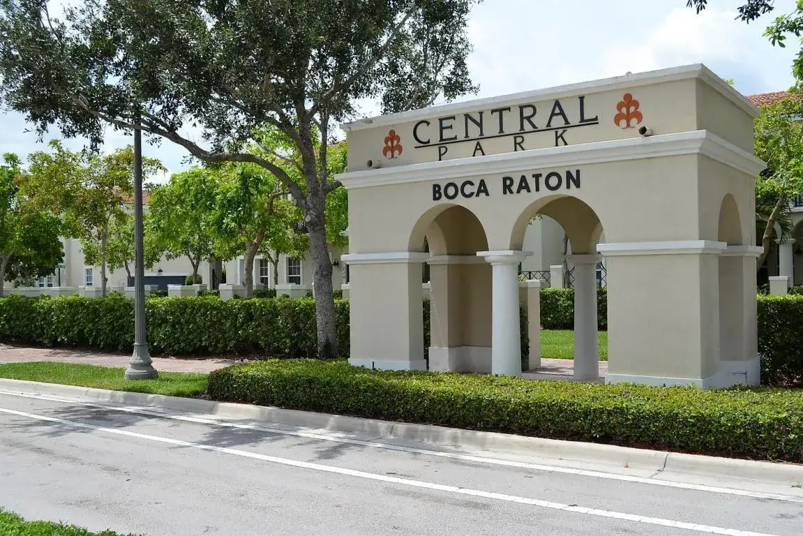 3 bedroom 3 bath Residential Lease for rent at 8305 NW 7th Court, Boca Raton FL 33487
