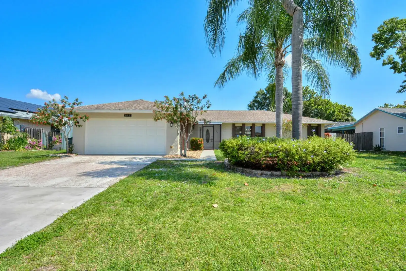 3 bedroom 2 bath Residential Lease for rent at 943 SE Browning Avenue, Port St. Lucie FL 34983