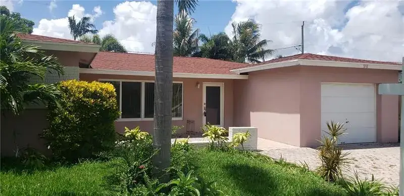 4 bedroom 2 bath Residential for sale at 98 Seminole Lane, Boca Raton FL 33487