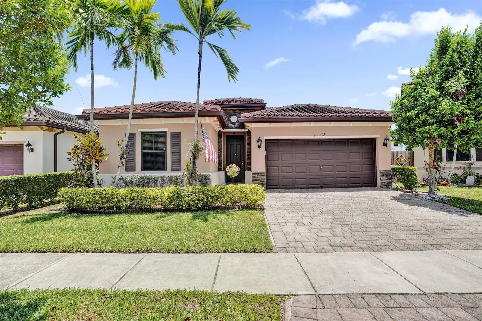 3 bedroom 3 bath Residential for sale at 109 NE 26th Terrace, Homestead FL 33033