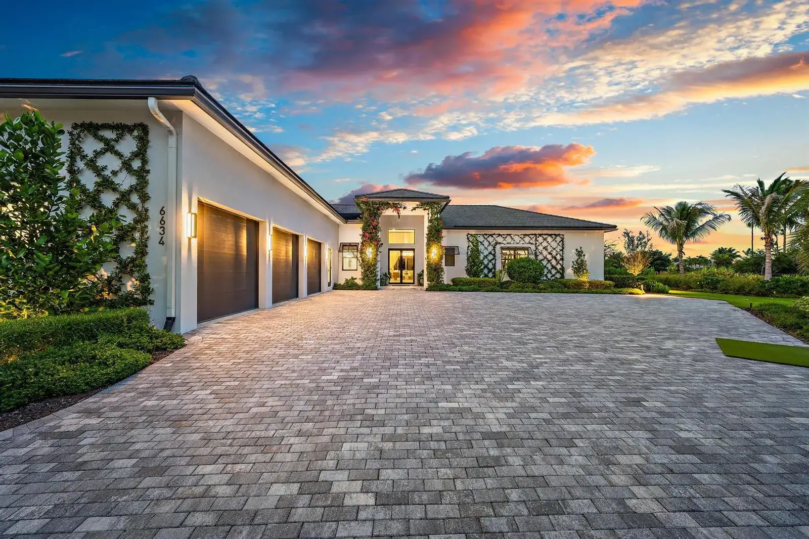 5 bedroom 6 bath Residential for sale at 6634 Audubon Trace W, West Palm Beach FL 33412