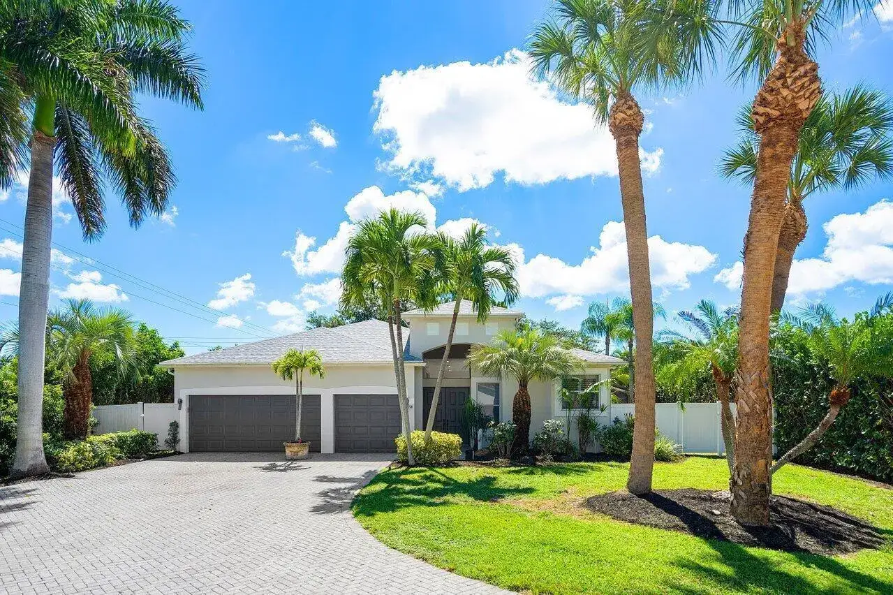 4 bedroom 4 bath Residential Lease for rent at 50 Lake Eden Drive, Boynton Beach FL 33435