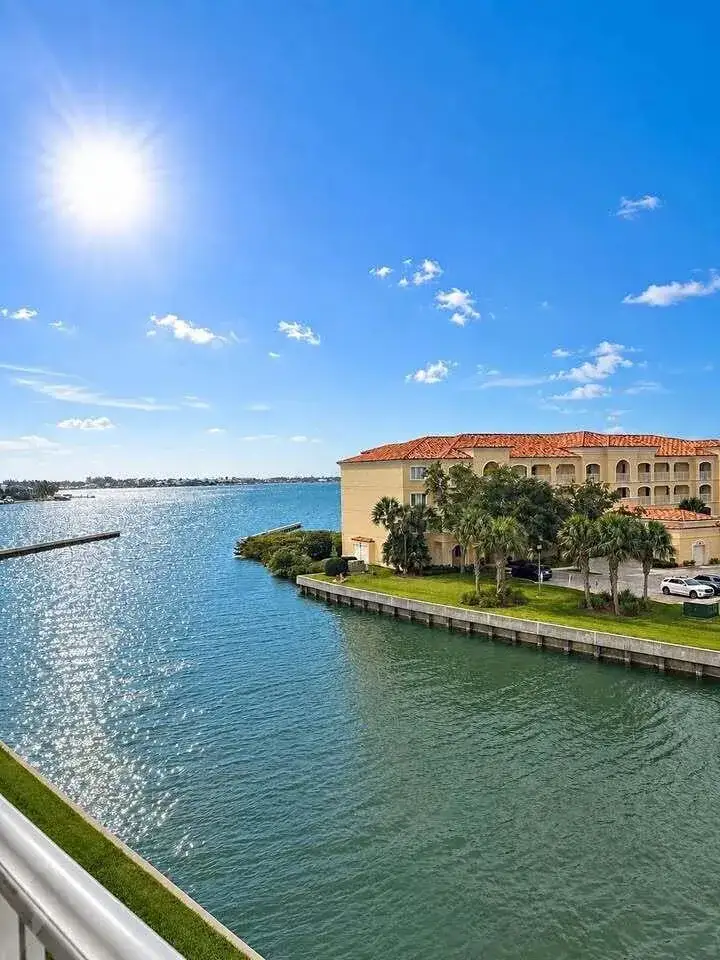 2 bedroom 2 bath Residential Lease for rent at 5 Harbour Isle Drive E, Fort Pierce FL 34949