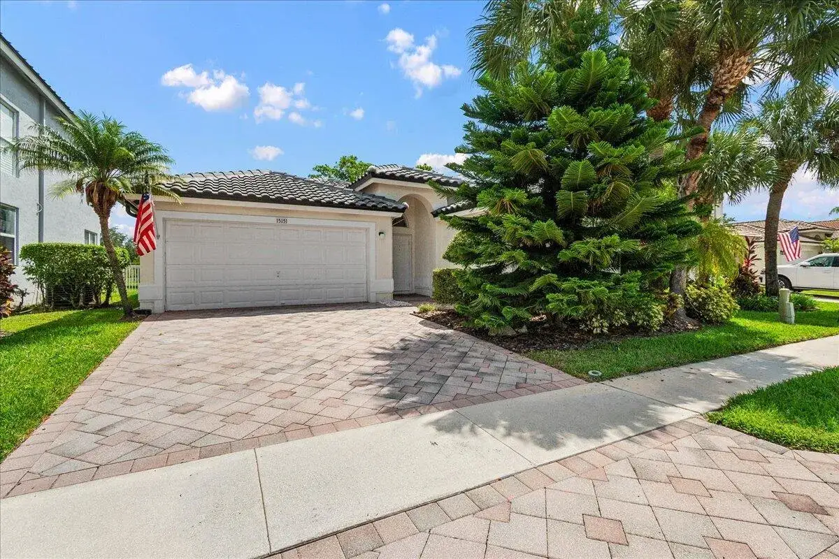 3 bedroom 2 bath Residential Lease for rent at 15151 Banbury Way, Wellington FL 33414