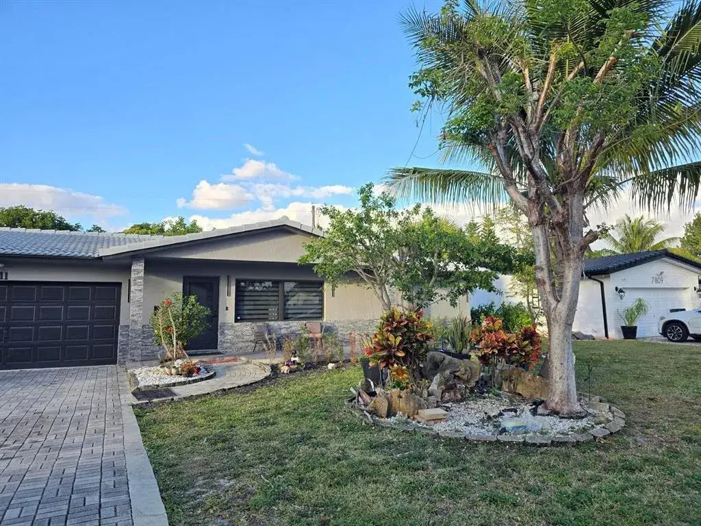 4 bedroom 2 bath Residential for sale at 7811 NW 40th Court NW, Coral Springs FL 33065