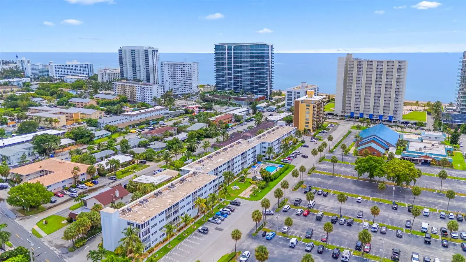 2 bedroom 2 bath Residential for sale at 3201 NE 8th Street # 206, Pompano Beach FL 33062