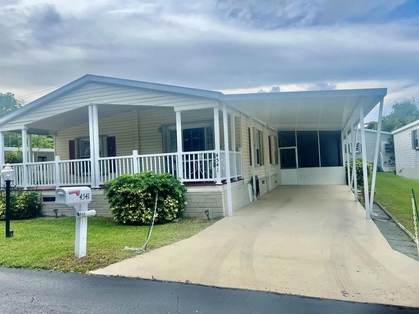 2 bedroom 2 bath Residential for sale at 4541 NW 67th Place # 11, Coconut Creek FL 33073