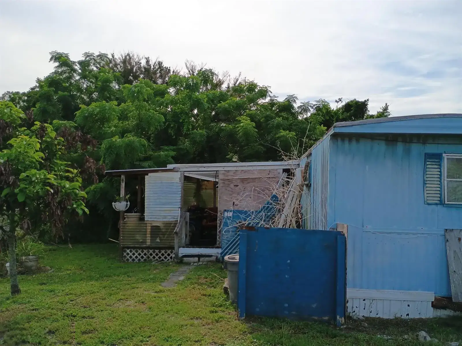 2 bedroom 1 bath Residential for sale at 1512 NE Dove Avenue, Stuart FL 34994