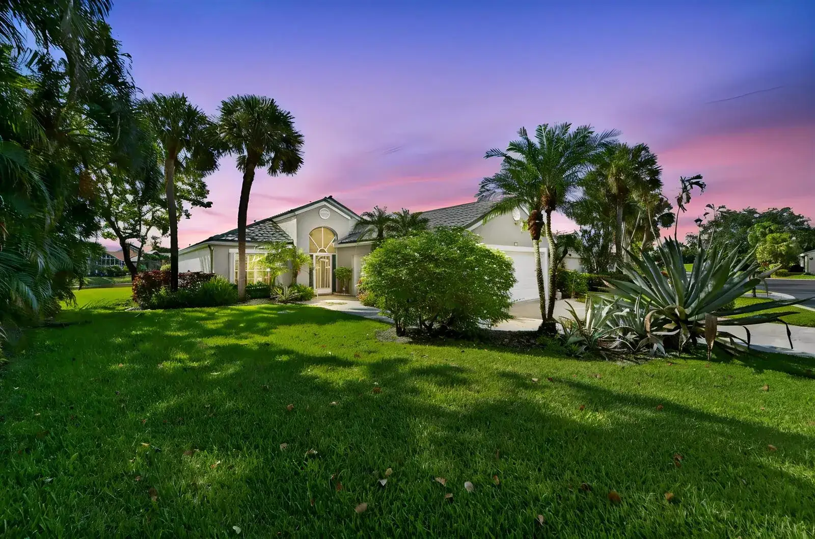3 bedroom 3 bath Residential for sale at 6226 Water Lilly Lane, Boynton Beach FL 33437