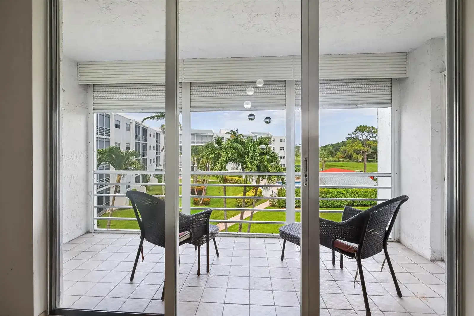 2 bedroom 2 bath Residential for sale at 6850 10th Avenue N # 313, FL 33467