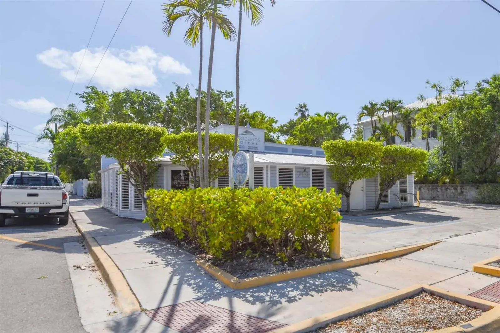 Commercial Sale for sale at 701 Simonton Street, Key West FL 33040