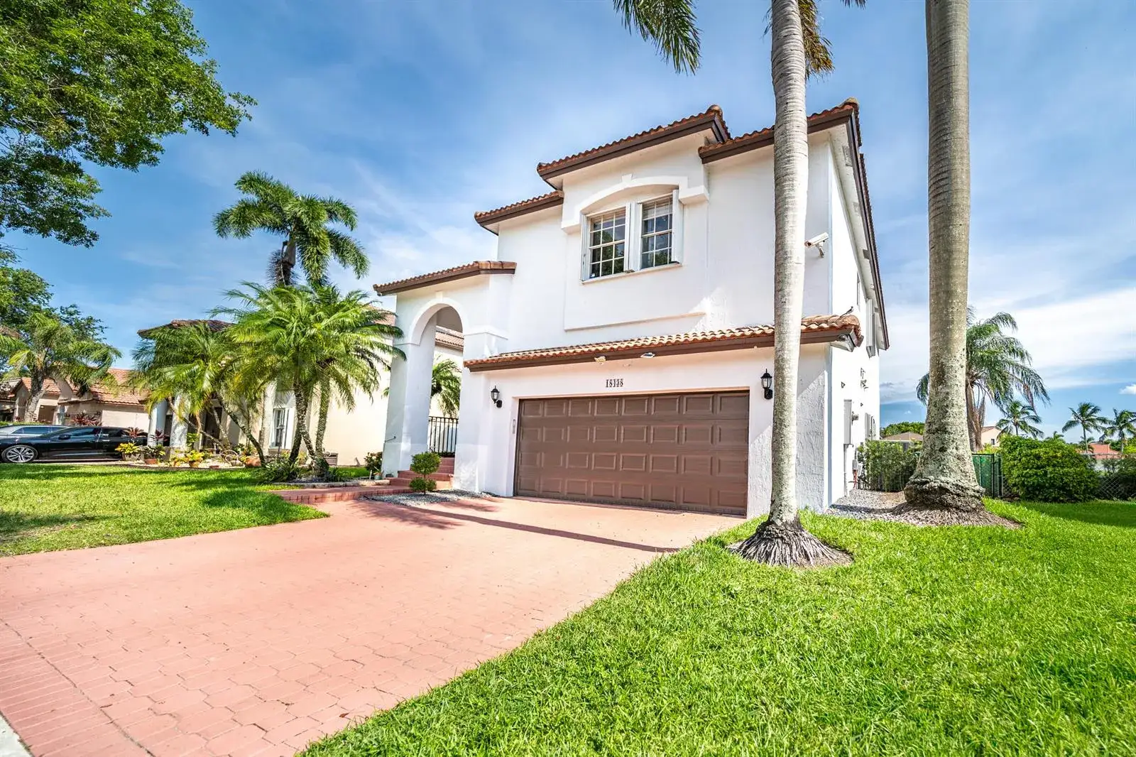 4 bedroom 3 bath Residential for sale at 18438 NW 11th Street, Pembroke Pines FL 33029
