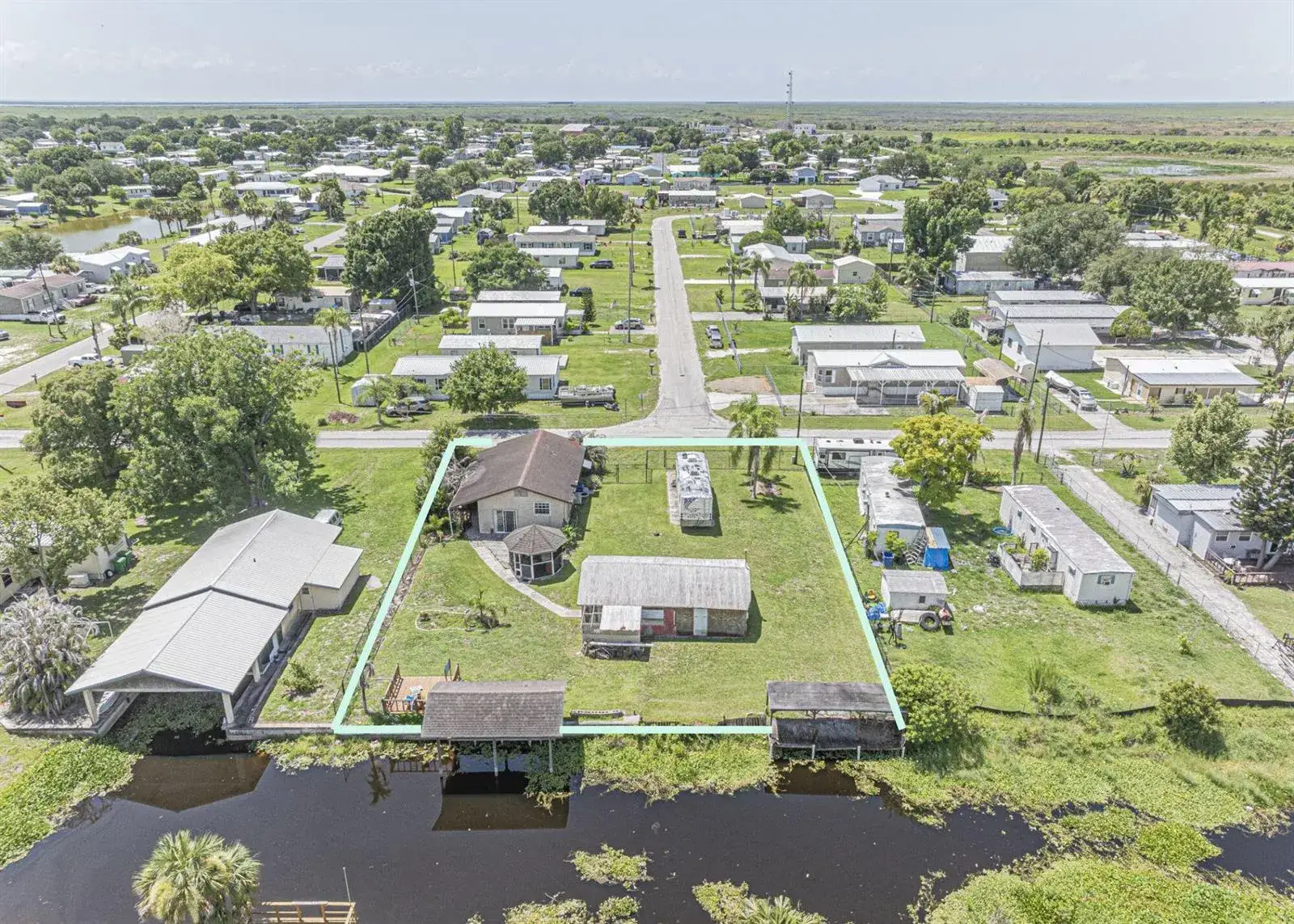 2 bedroom 1 bath Residential for sale at 1040 Lissie Lane, Okeechobee FL 34974