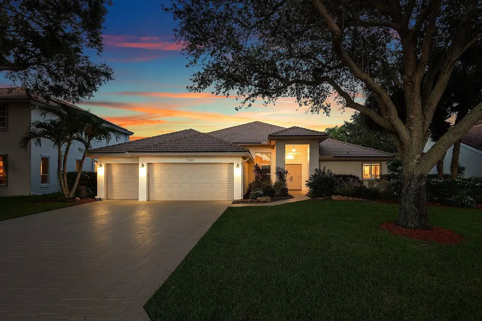 4 bedroom 3 bath Residential for sale at 7350 NW 68 Avenue, Parkland FL 33067