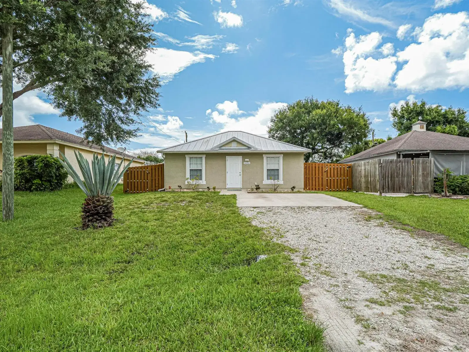 1456 25th Court SW, Vero Beach FL 32962