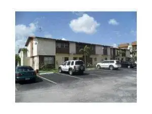 2 bedroom 1 bath Residential Lease for rent at 20 SW 108th Avenue # F4, Sweetwater FL 33174