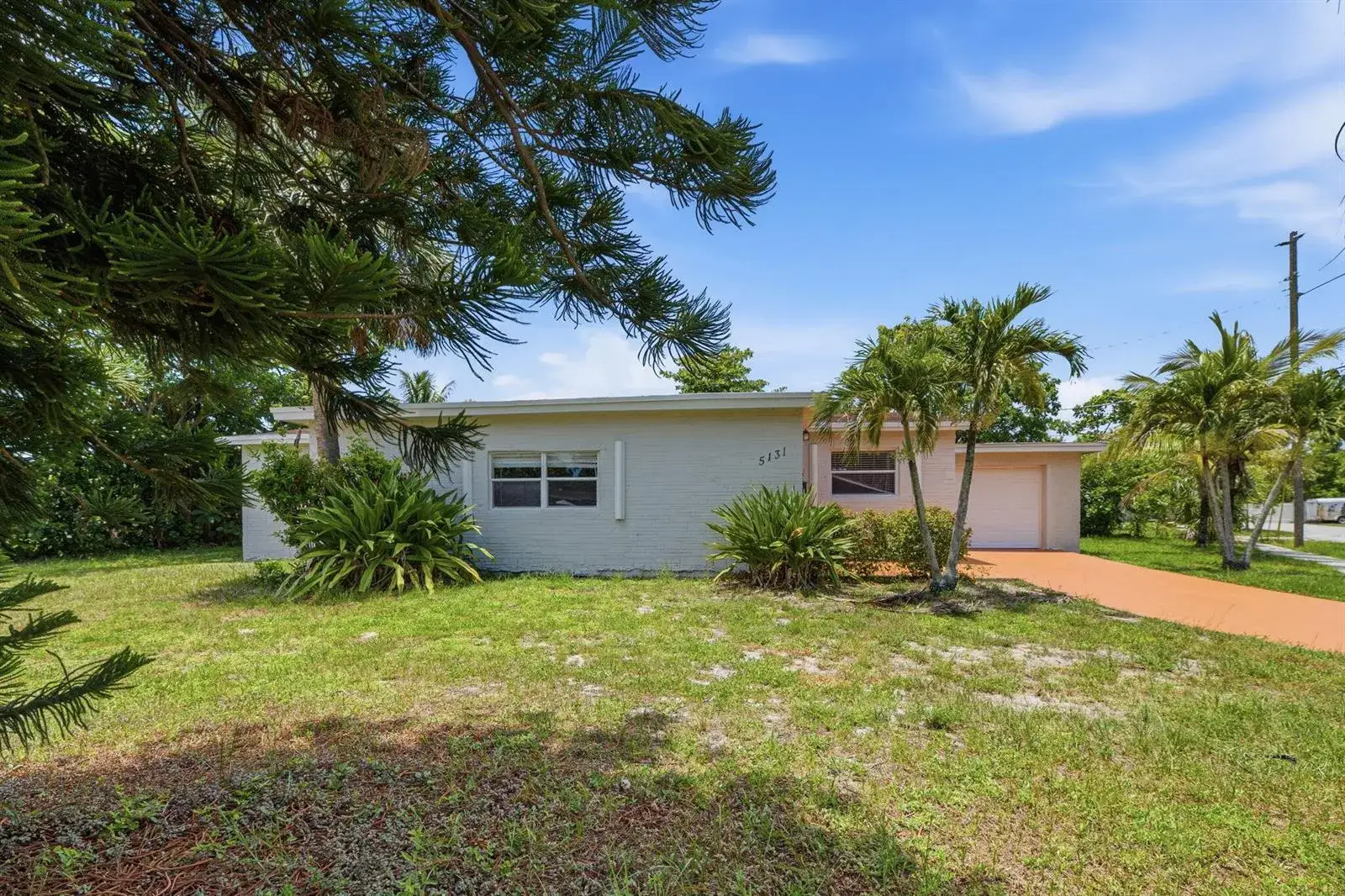 3 bedroom 2 bath Residential for sale at 5131 SW 6th Street, Margate FL 33068
