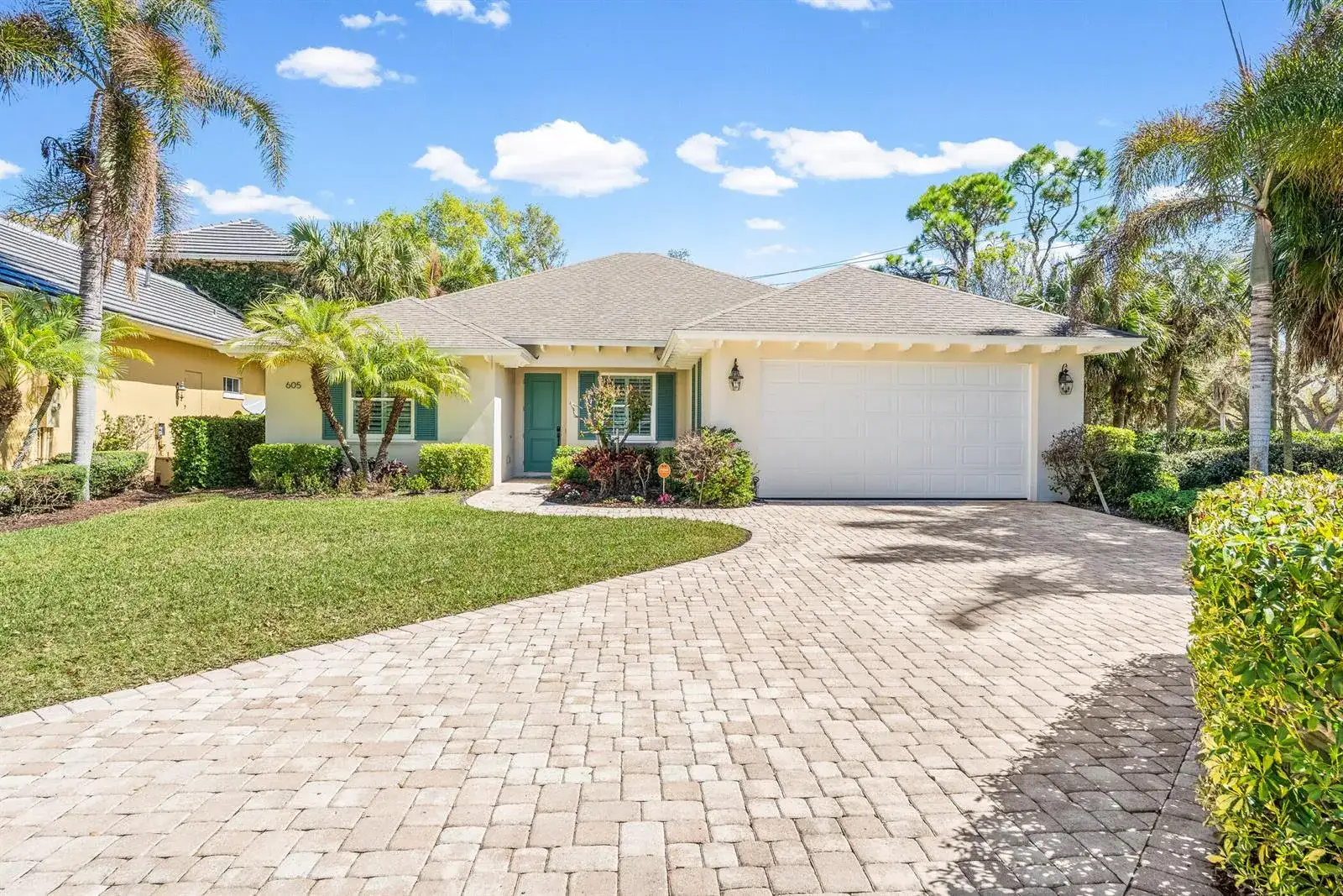 4 bedroom 2 bath Residential for sale at 605 Bridgewater Lane SW, Vero Beach FL 32962